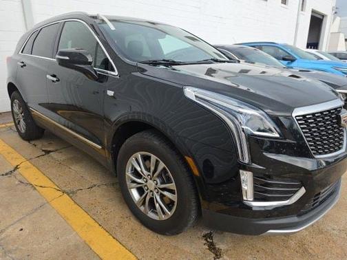 Black 2021 Cadillac XT5 Premium Luxury