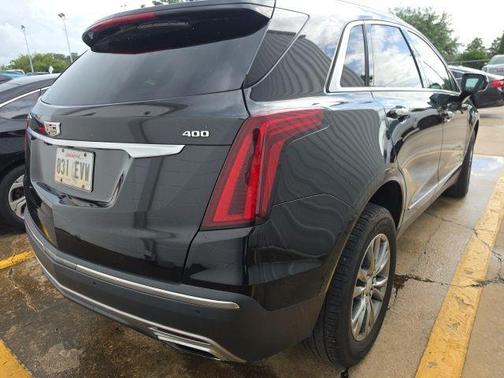 Black 2021 Cadillac XT5 Premium Luxury