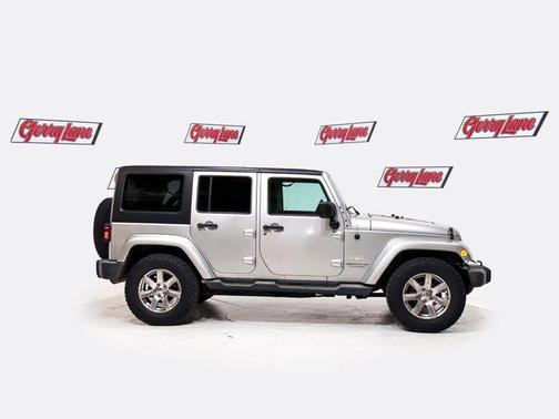 2012 Jeep Wrangler Unlimited Sahara