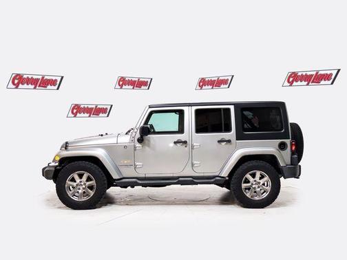 2012 Jeep Wrangler Unlimited Sahara