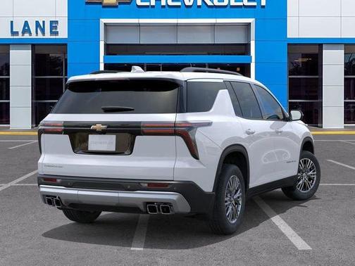 Polar White 2026 Chevrolet Traverse LT