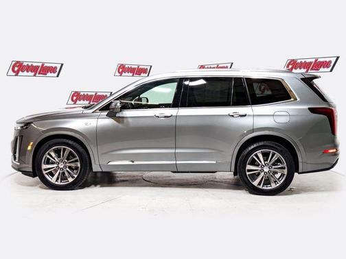 Argent 2025 Cadillac XT6 Premium Luxury FWD