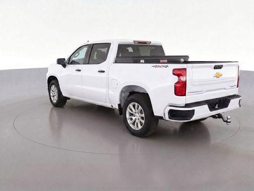 Summit White 2024 Chevrolet Silverado 1500 Custom
