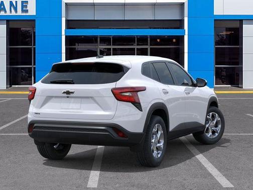 Summit White 2026 Chevrolet Trax LS