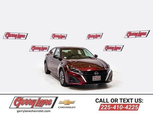 2025 Nissan Altima SV