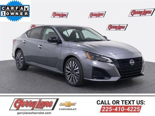 Gun Metallic 2025 Nissan Altima SV