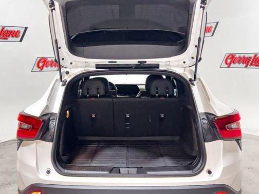 Summit White 2025 Chevrolet Trax 2RS