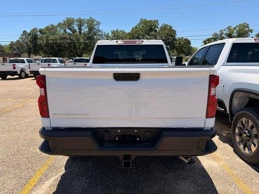 Summit White 2026 Chevrolet Silverado 3500 WT