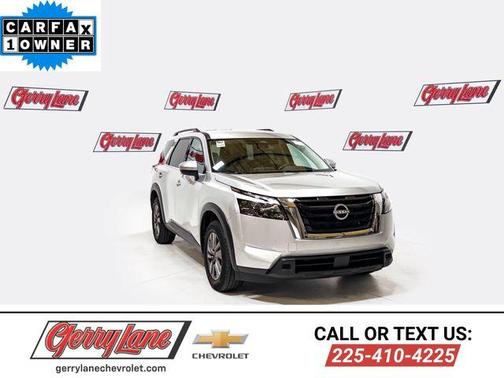 Silver 2025 Nissan Pathfinder SV