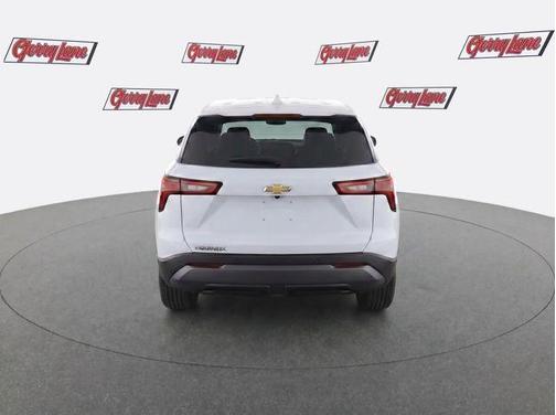Summit White 2025 Chevrolet Equinox LT