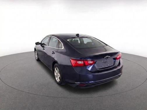 Blue Velvet 2017 Chevrolet Malibu 1LS