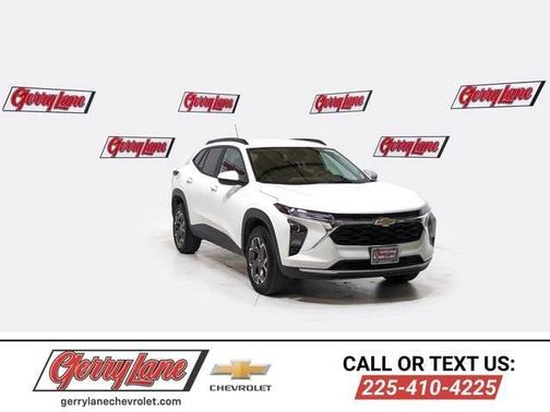 Summit White 2025 Chevrolet Trax LT