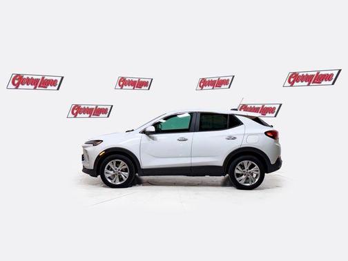 Summit White 2025 Buick Encore GX Preferred