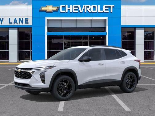 Summit White 2026 Chevrolet Trax LT