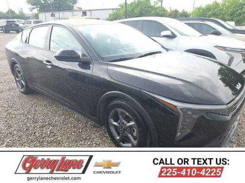 Aurora Black Pearl 2025 Kia K4