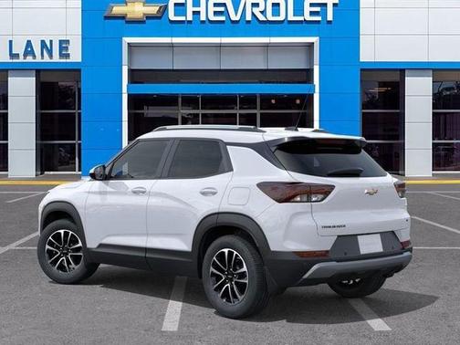 Summit White 2026 Chevrolet Trailblazer LT