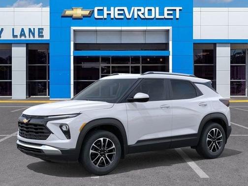 Summit White 2026 Chevrolet Trailblazer LT
