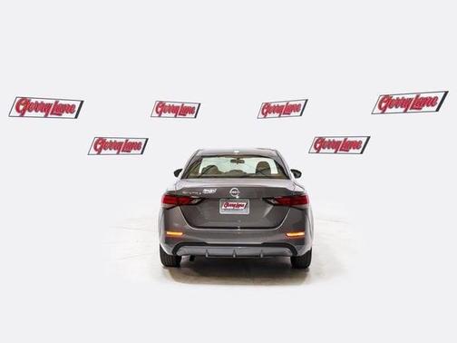 Gun Metallic 2025 Nissan Sentra SV