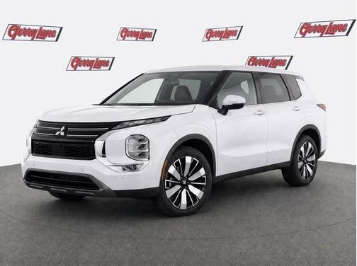 2025 Mitsubishi Outlander SEL