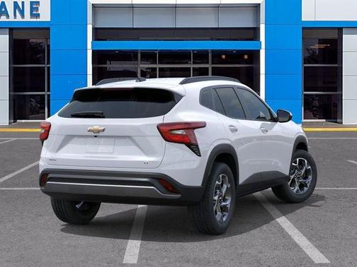 Summit White 2026 Chevrolet Trax LT