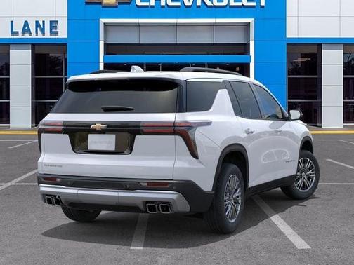 Polar White 2026 Chevrolet Traverse LT
