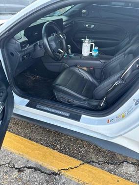 Oxford White 2024 Ford Mustang