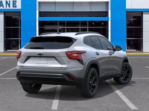 Sterling Gray Metallic 2026 Chevrolet Trax LT