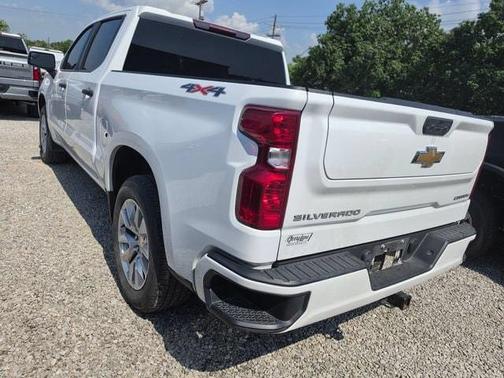 Summit White 2024 Chevrolet Silverado 1500 Custom