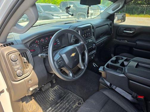 Summit White 2024 Chevrolet Silverado 1500 Custom