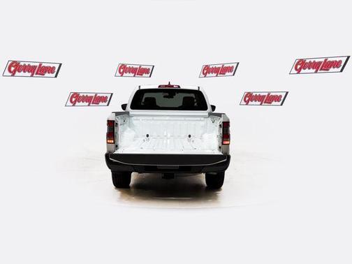 2024 Nissan Frontier S