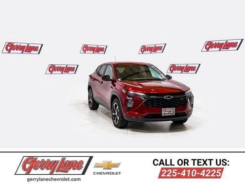 Crimson 2024 Chevrolet Trax 1RS