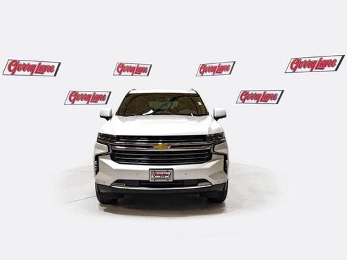 Iridescent Pearl Tricoat 2022 Chevrolet Tahoe LT