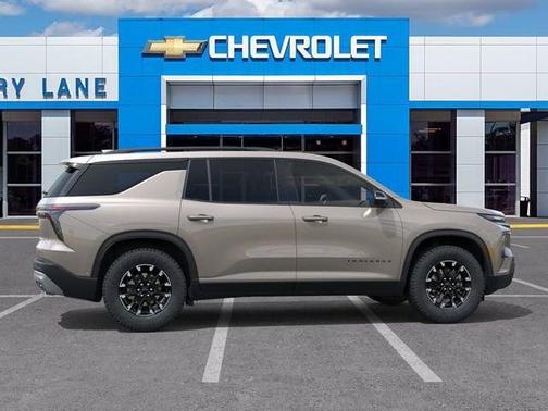 Sandstone Gray 2026 Chevrolet Traverse Z71
