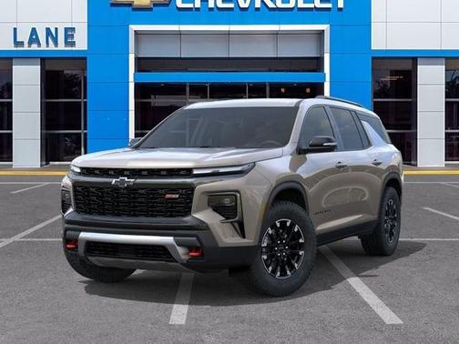 Sandstone Gray 2026 Chevrolet Traverse Z71