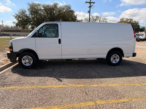 2024 Chevrolet Express 2500 Work Van