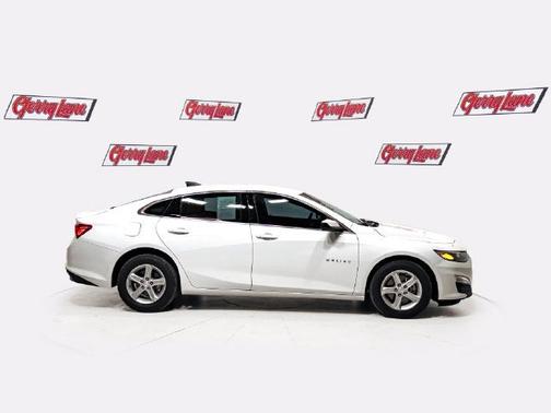 Summit White 2024 Chevrolet Malibu LS