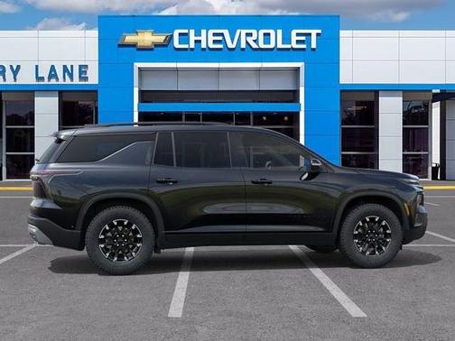 Mosaic Black Metallic 2026 Chevrolet Traverse Z71