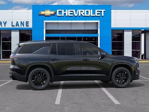 Mosaic Black Metallic 2026 Chevrolet Traverse LT