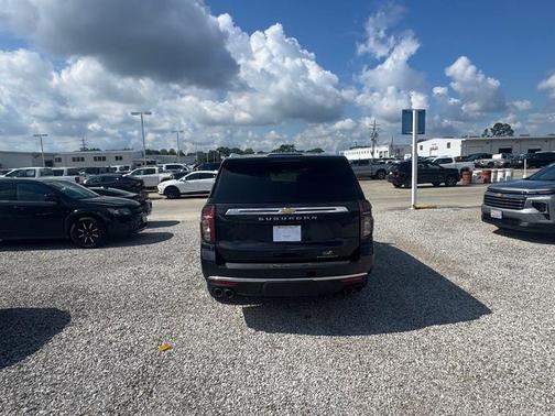Dark Ash 2023 Chevrolet Suburban Premier