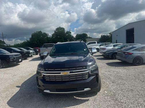 Dark Ash 2023 Chevrolet Suburban Premier