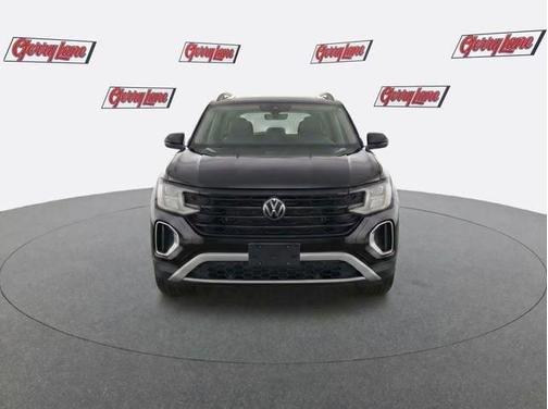 Deep Black Pearl Effect 2025 Volkswagen Atlas 2.0T Peak Edition
