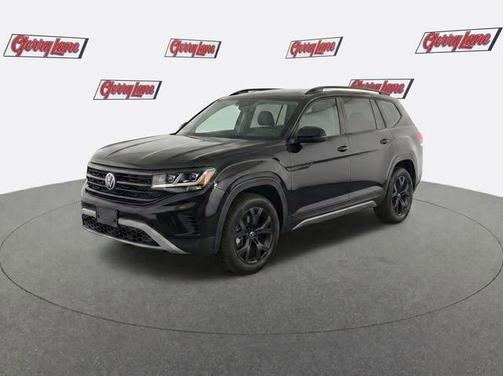 Deep Black Pearl Effect 2025 Volkswagen Atlas 2.0T Peak Edition