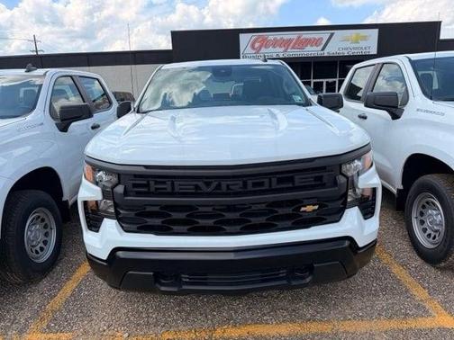 Summit White 2026 Chevrolet Silverado 1500 WT