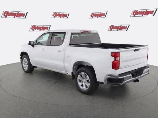 Summit White 2022 Chevrolet Silverado 1500 LT