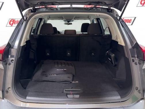 Gun Metallic 2024 Nissan Rogue S