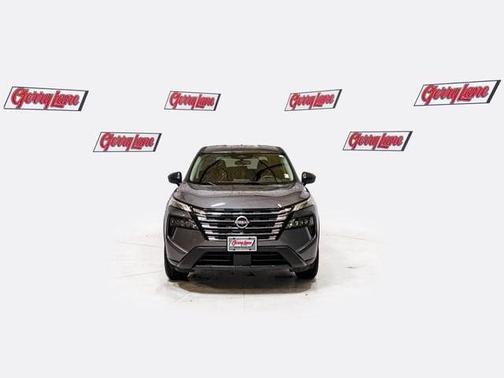Gun Metallic 2024 Nissan Rogue S