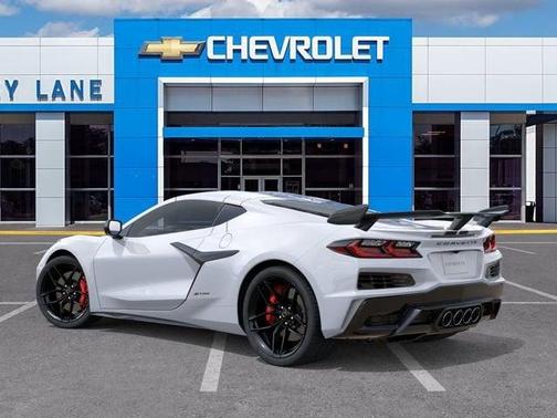 Arctic White 2026 Chevrolet Corvette Z06