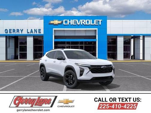 Summit White 2026 Chevrolet Trax LT