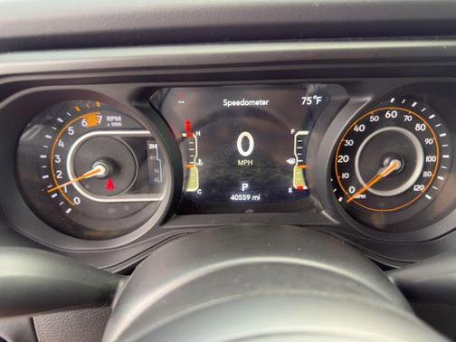 White 2025 Jeep Wrangler Rubicon