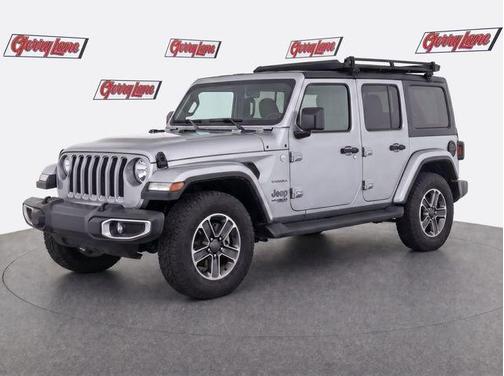 Silver 2019 Jeep Wrangler Unlimited Sahara